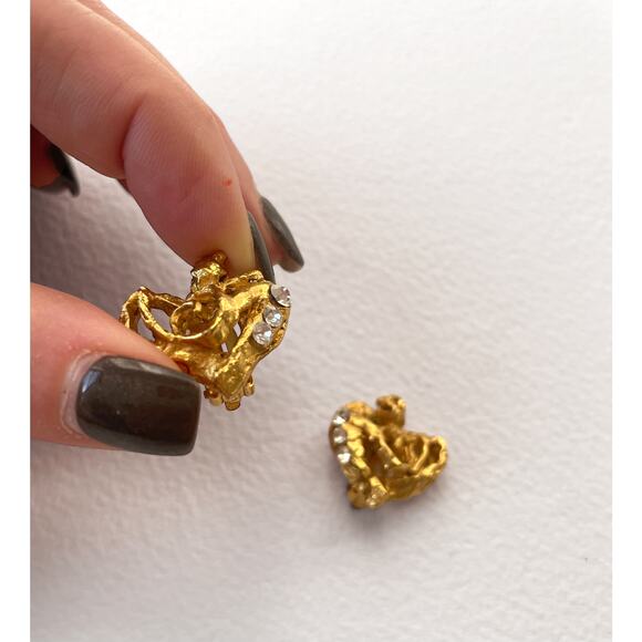 Vintage Christian Lacroix Heart Shaped Postmodern Gold Jeweled Cli On Earrings - Picture 3 of 9